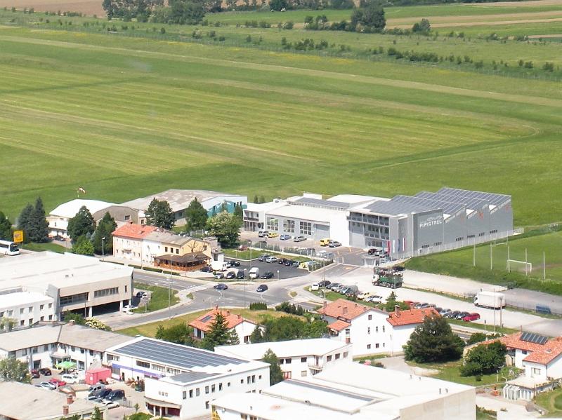 Ajdovscina 090.jpg - La sede della Pipistrel